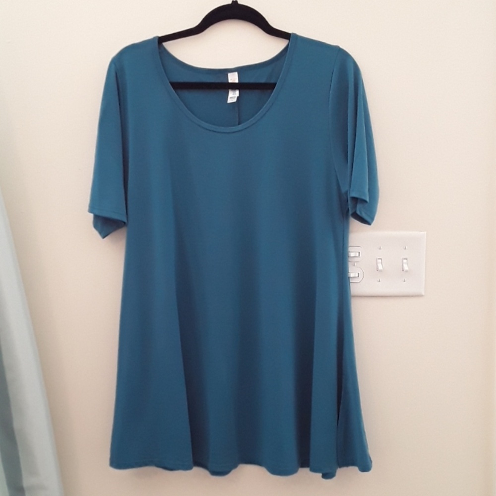 LuLaRoe Top